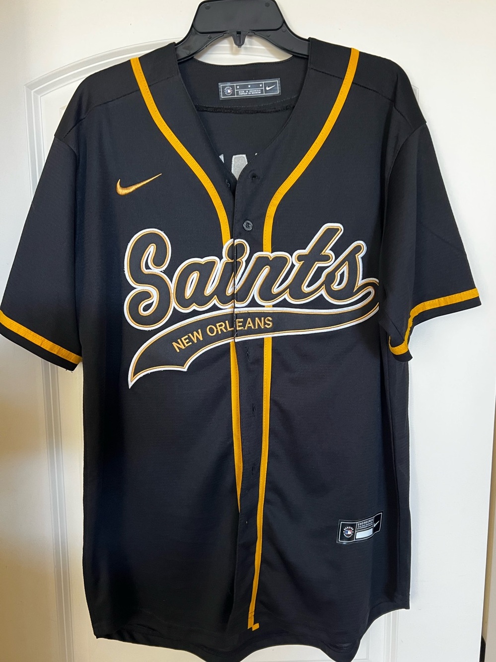 Nike New Orleans Saints “crossover” baseball style jersey.  Kamara #41 NWOT